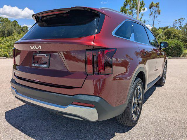 used 2025 Kia Sorento car, priced at $28,888