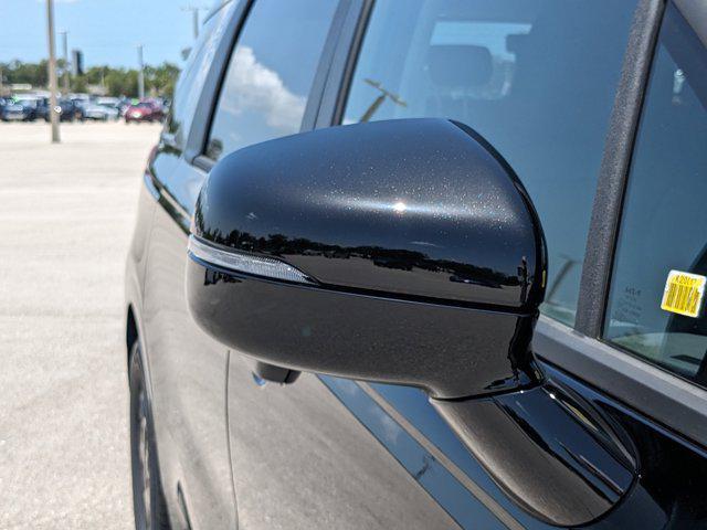 new 2025 Kia Carnival car, priced at $35,583