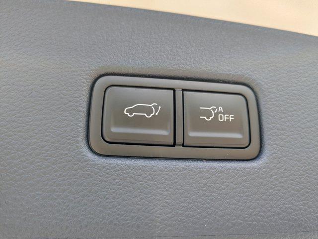 new 2026 Kia Carnival Hybrid car, priced at $42,720