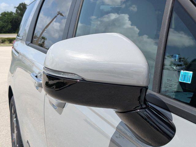 new 2026 Kia Carnival Hybrid car, priced at $42,720