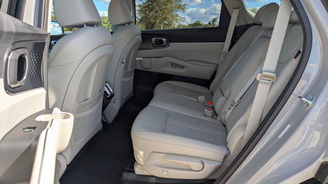 used 2025 Kia Sorento car, priced at $31,490