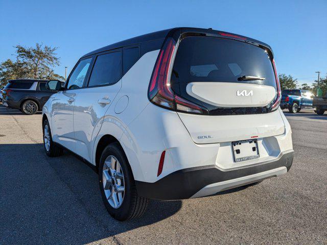 new 2025 Kia Soul car, priced at $23,441