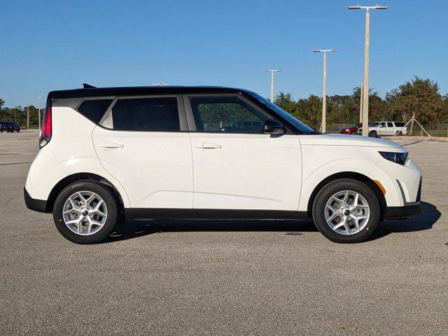 new 2025 Kia Soul car, priced at $23,441