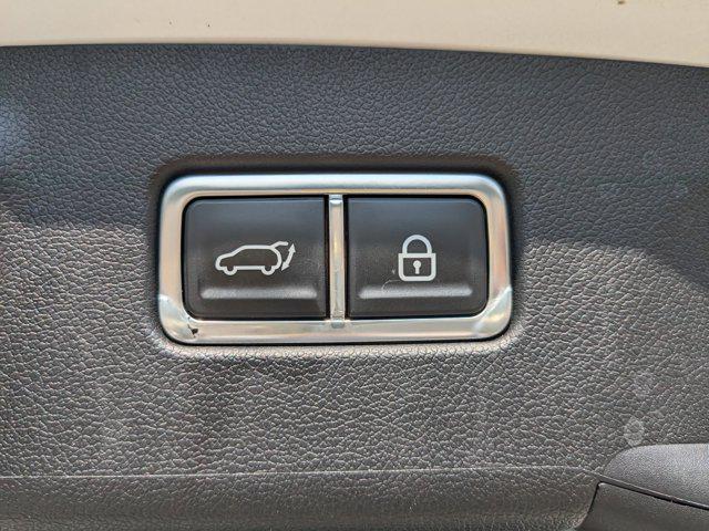 used 2023 Kia Sorento car, priced at $31,888