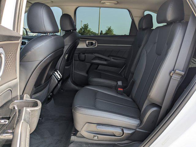 used 2023 Kia Sorento car, priced at $31,888