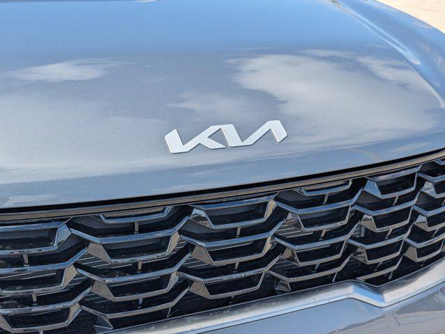 new 2025 Kia Sorento car, priced at $30,985