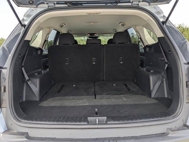 used 2023 Kia Sorento car, priced at $22,495
