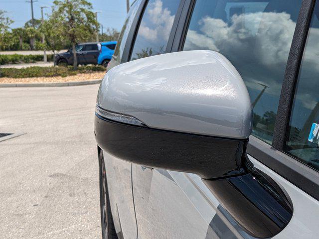 new 2025 Kia Carnival car, priced at $37,975