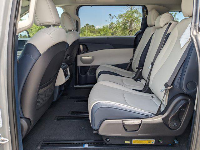 new 2025 Kia Carnival car, priced at $37,975