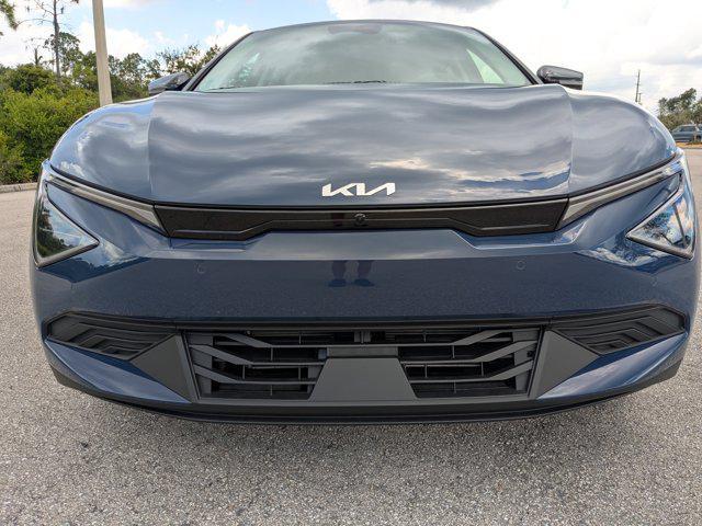 new 2025 Kia EV6 car, priced at $47,519
