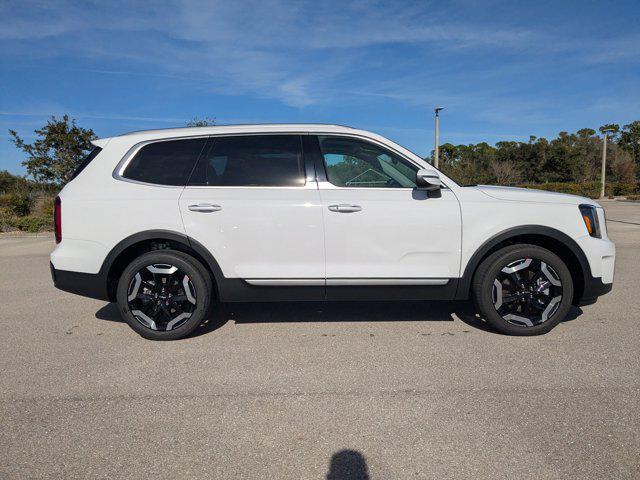 new 2025 Kia Telluride car, priced at $37,494