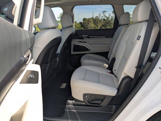 new 2025 Kia Telluride car, priced at $37,494