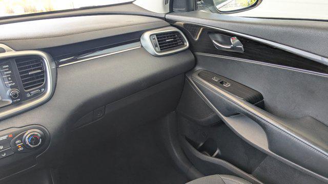 used 2020 Kia Sorento car, priced at $14,991