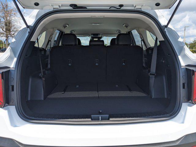 new 2025 Kia Sorento car, priced at $32,756