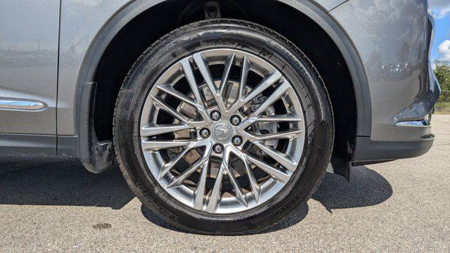 used 2023 Acura MDX car, priced at $39,999