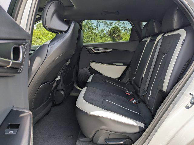 new 2025 Kia EV6 car, priced at $46,758