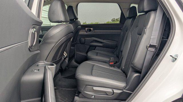 new 2025 Kia Sorento car, priced at $34,361