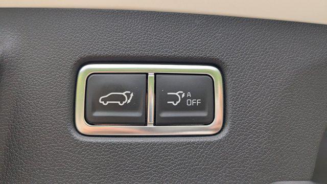new 2025 Kia Sorento car, priced at $34,361