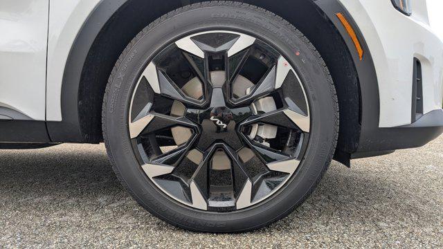new 2025 Kia Sorento car, priced at $34,361