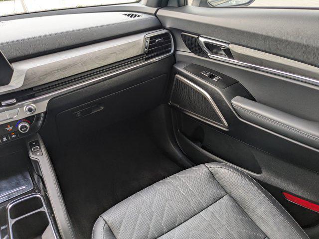 used 2024 Kia Telluride car, priced at $39,991