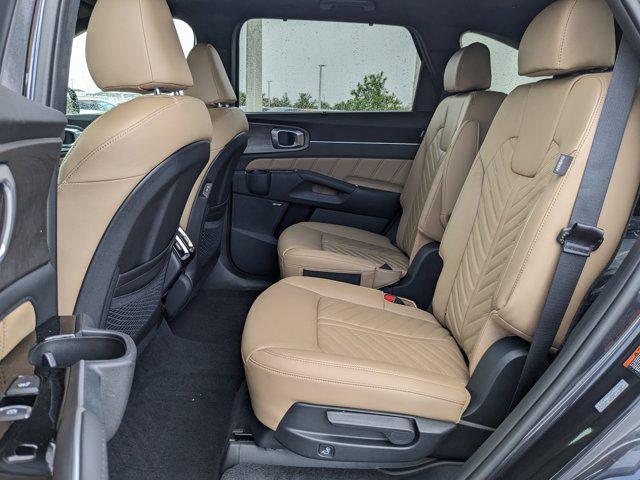 new 2025 Kia Sorento car, priced at $40,327