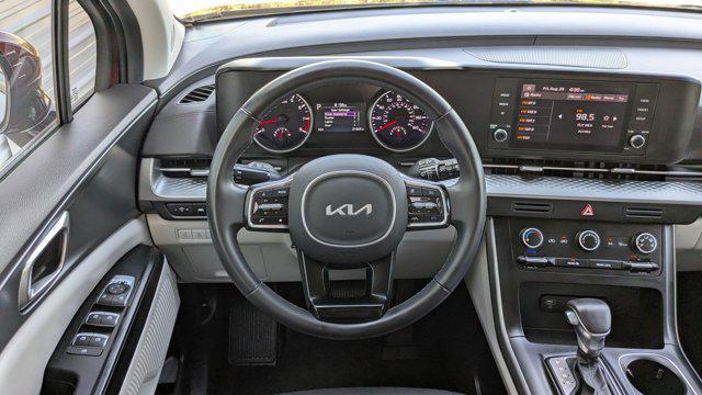 used 2023 Kia Carnival car, priced at $27,801