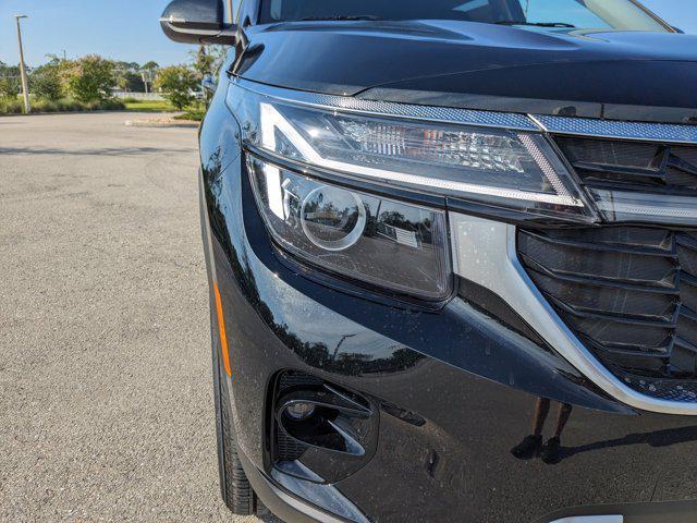 new 2025 Kia Seltos car, priced at $22,485