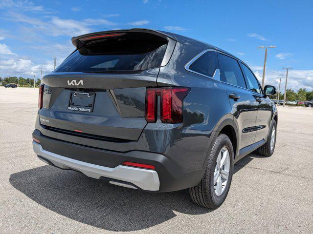 new 2025 Kia Sorento car, priced at $31,911