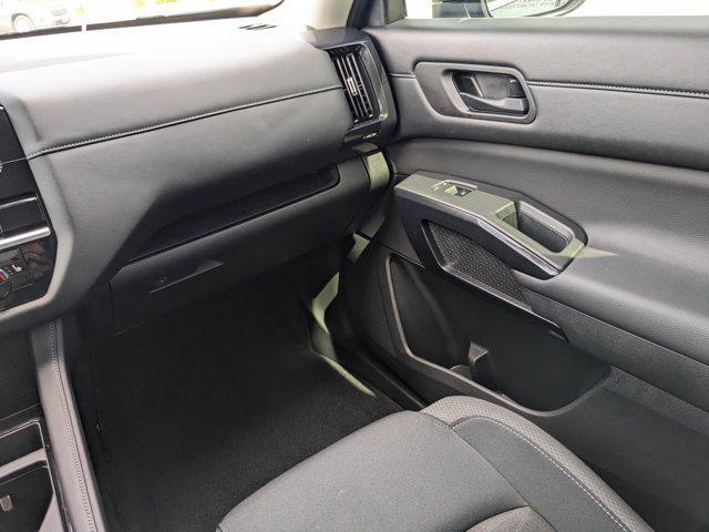 used 2024 Nissan Pathfinder car, priced at $29,990