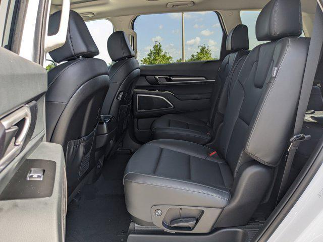 new 2025 Kia Telluride car, priced at $38,049