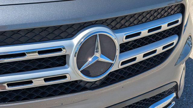 used 2022 Mercedes-Benz GLB 250 car, priced at $26,990