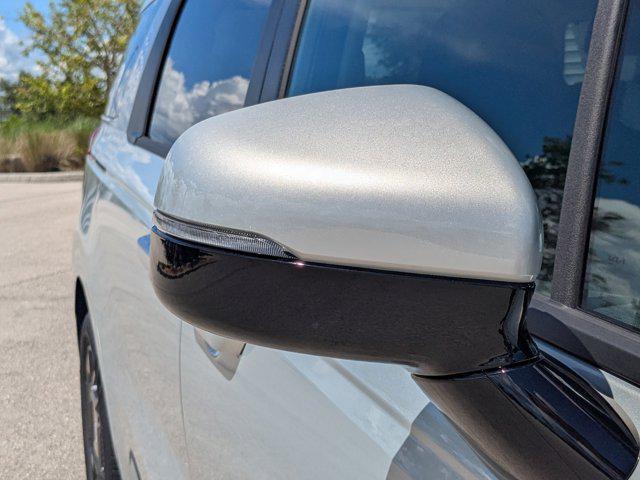 new 2026 Kia Carnival Hybrid car, priced at $40,498