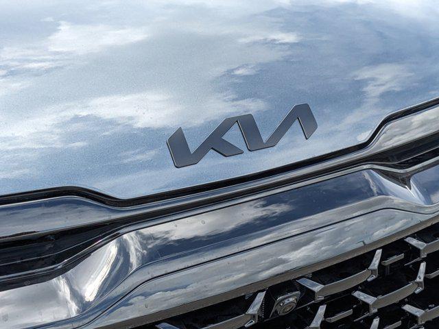 new 2025 Kia Sportage car, priced at $40,095