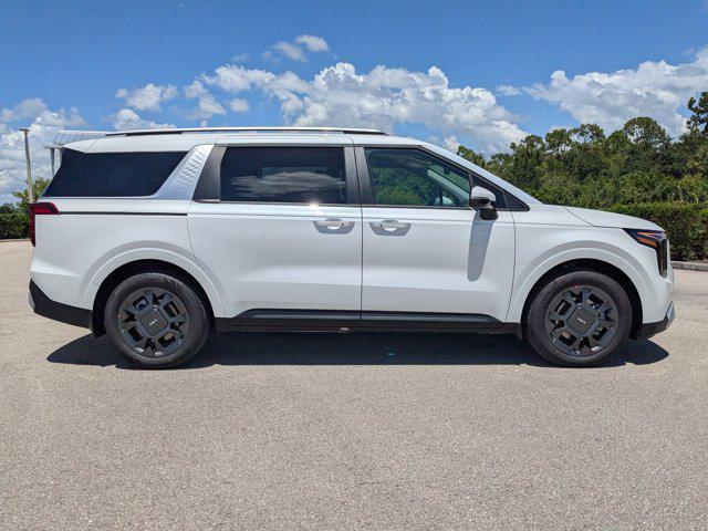 new 2026 Kia Carnival Hybrid car, priced at $40,498