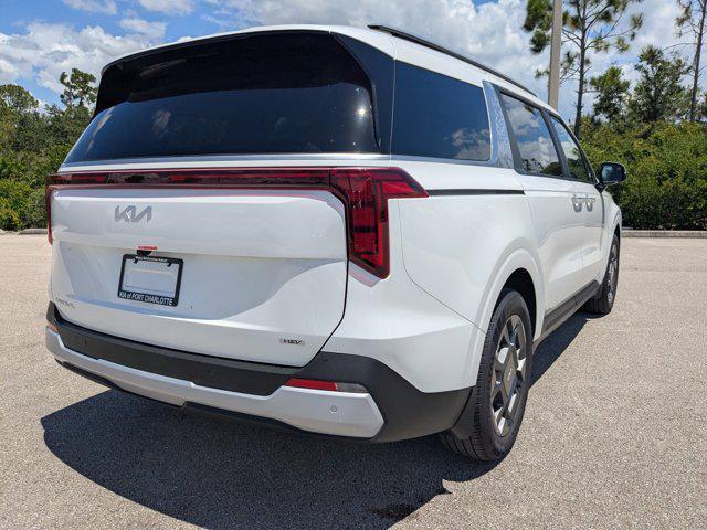 new 2026 Kia Carnival Hybrid car, priced at $40,498