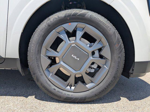 new 2026 Kia Carnival Hybrid car, priced at $40,498