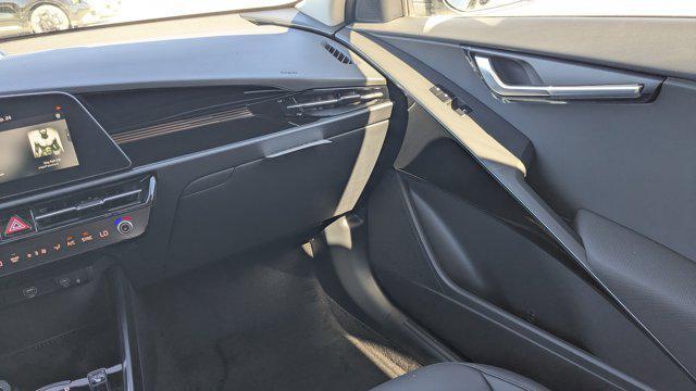 new 2025 Kia Niro Plug-In Hybrid car, priced at $31,701