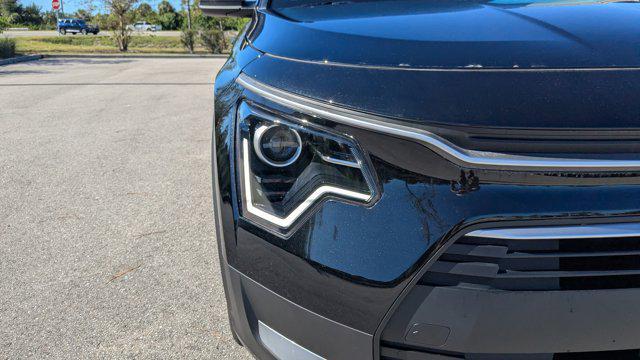 new 2025 Kia Niro Plug-In Hybrid car, priced at $31,701