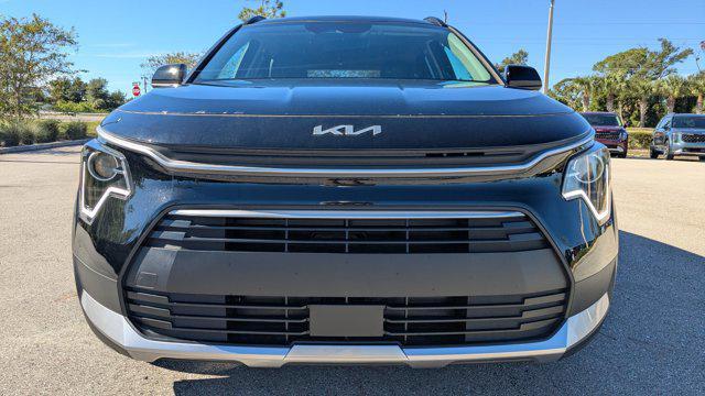 new 2025 Kia Niro Plug-In Hybrid car, priced at $31,701