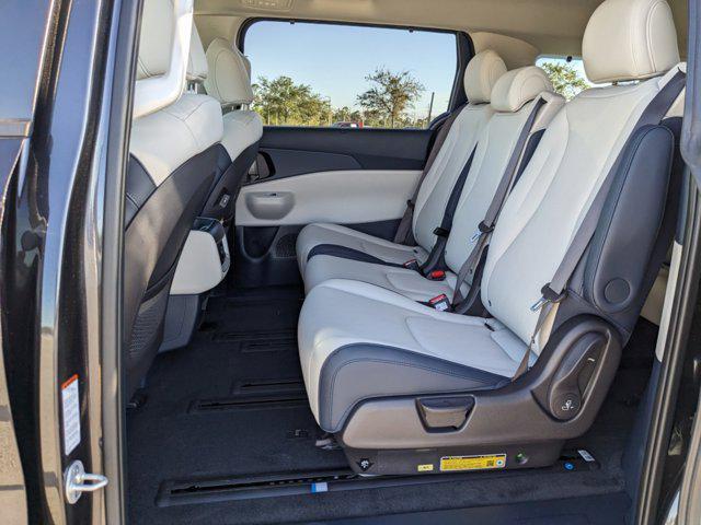 new 2025 Kia Carnival car, priced at $43,473