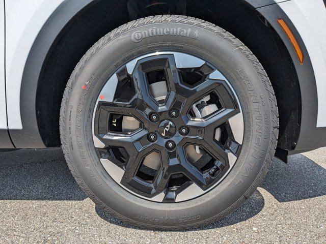 new 2025 Kia Sorento car, priced at $32,916