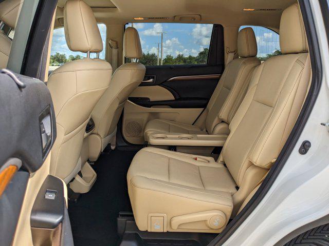 used 2018 Toyota Highlander car, priced at $28,972