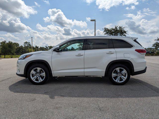 used 2018 Toyota Highlander car, priced at $28,972