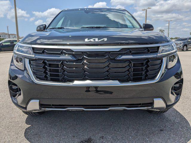 new 2025 Kia Seltos car, priced at $23,941