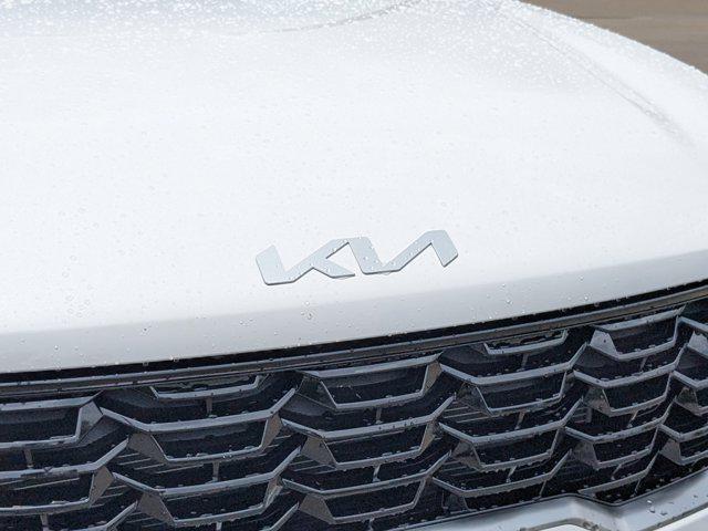 new 2025 Kia Sorento car, priced at $32,756