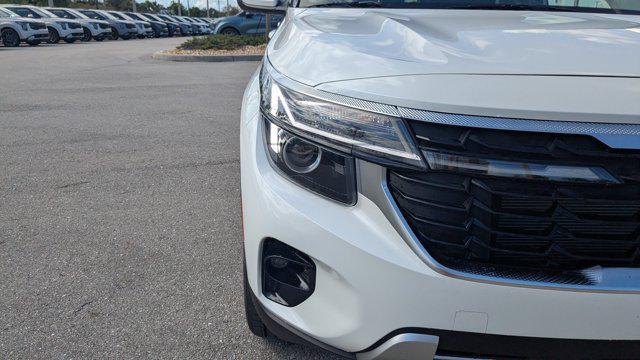 new 2026 Kia Seltos car, priced at $24,174