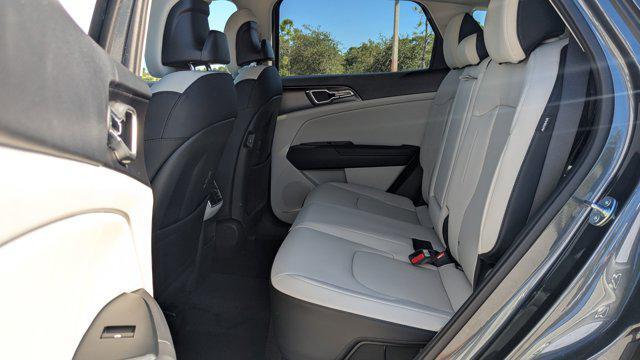 new 2026 Kia Sportage Hybrid car, priced at $31,975