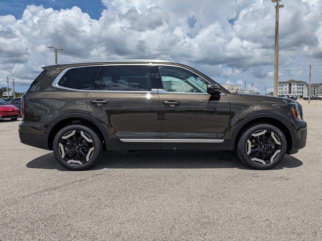 new 2025 Kia Telluride car, priced at $38,243