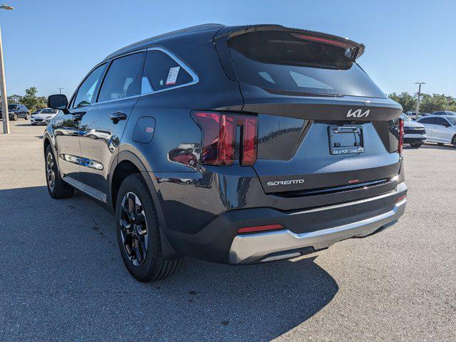 new 2025 Kia Sorento car, priced at $33,009