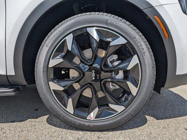new 2025 Kia Sorento car, priced at $33,199